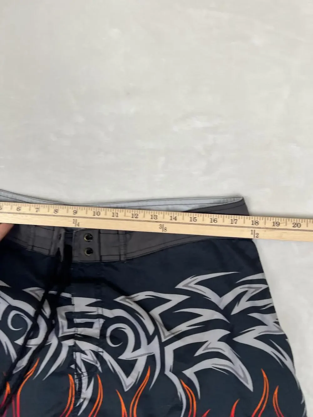 Vintage OP Ocean Pacific Board Shorts Mens 36 Black Tribal Flame Surf Beach Y2K